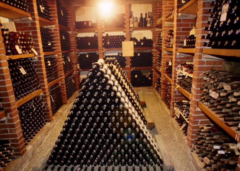 Storage Always Store Wines: At a constant temperature 10-13 c ideal for long term storage. Where they can be easily reached in an organised manner.