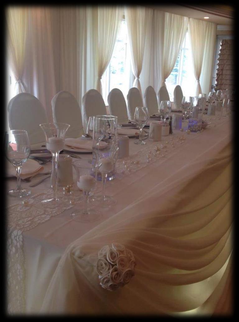 Platinum Package ALL INCLUSIVE PACKAGE INCLUDES 6 hours of open premium bar service Unlimited bottles of VQA wine per table Exceptional plated dinner service Elegant linen chair covers and crisp