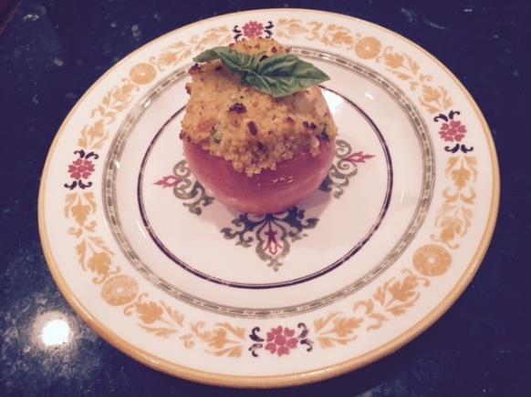Quinoa Stuffed Tomatoes [Serves 2]*** 1 cup quinoa 4 medium tomatoes 3 cups baby spinach 2 cloves of garlic minced 1 can cannellini beans 3 tbsp. basil julienned (thin strips) 2 tsp.