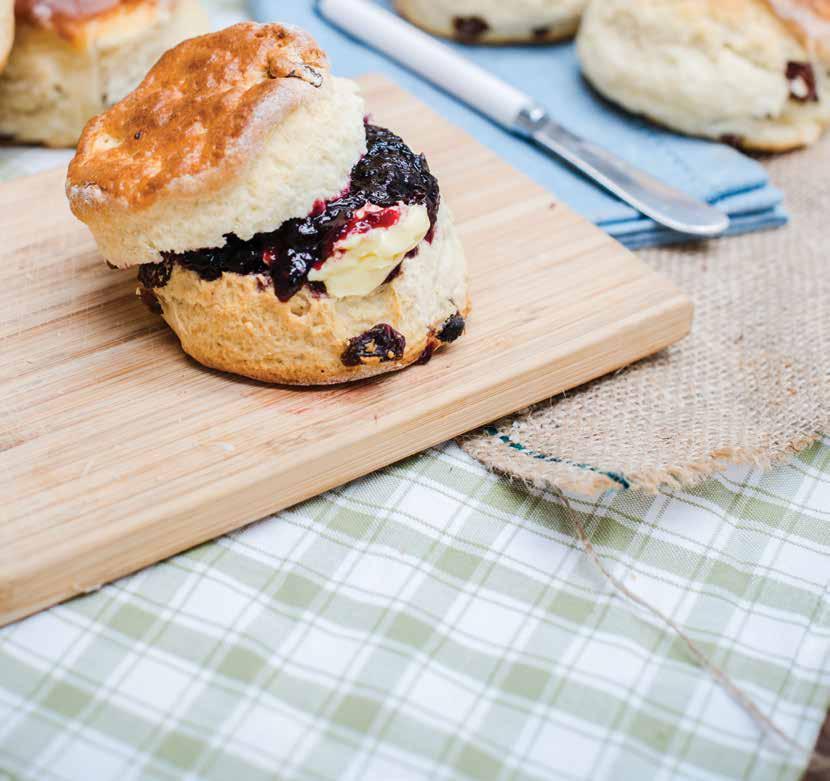 Breads & & SCONES KELLS WHITE SCONE PRODUCT CODE 3406 ( ) /3407 ( ) This convenient and easy to use blend, gives a quality scone with superb volume, flavour and texture from a complete mix.