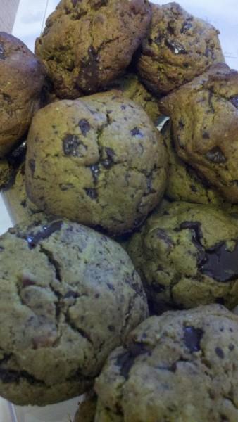 Pistachio Bacon Chocolate Chip Cookies Submitted by: Christina Peteraf Serves: 5 Cooking Time: 17 Minutes Non-Dairy 1 cup of pistachio butter 1/3 cup of honey 1 egg 1/3 cup tapioca flour, 1/3 cup