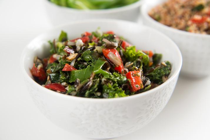 KALE SALAD Knife, measuring cups, measuring spoons, medium bowl 1 cup lacinto kale, chopped 1 cup cherry tomatoes, halved ½ avocado, cubed 1 tablespoon apple cider vinegar 1 tablespoon lemon juice 1