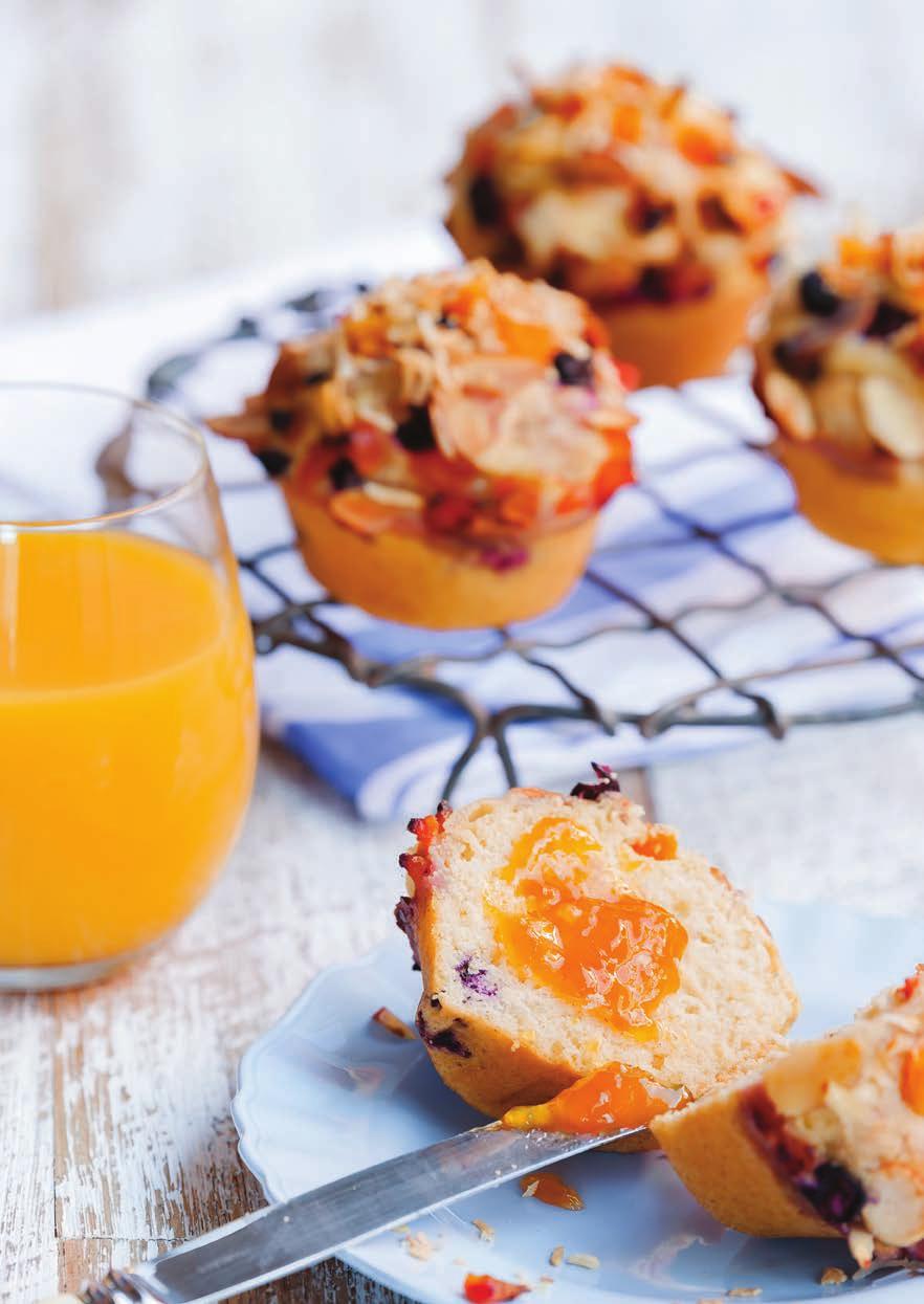 Fruit & Nut Muffins SERVES: 24 PREP TIME: 10 MINS COOKING TIME: 25 MINS 1kg Edlyn Muffin Mix 480ml Water 30g Blueberries 30g