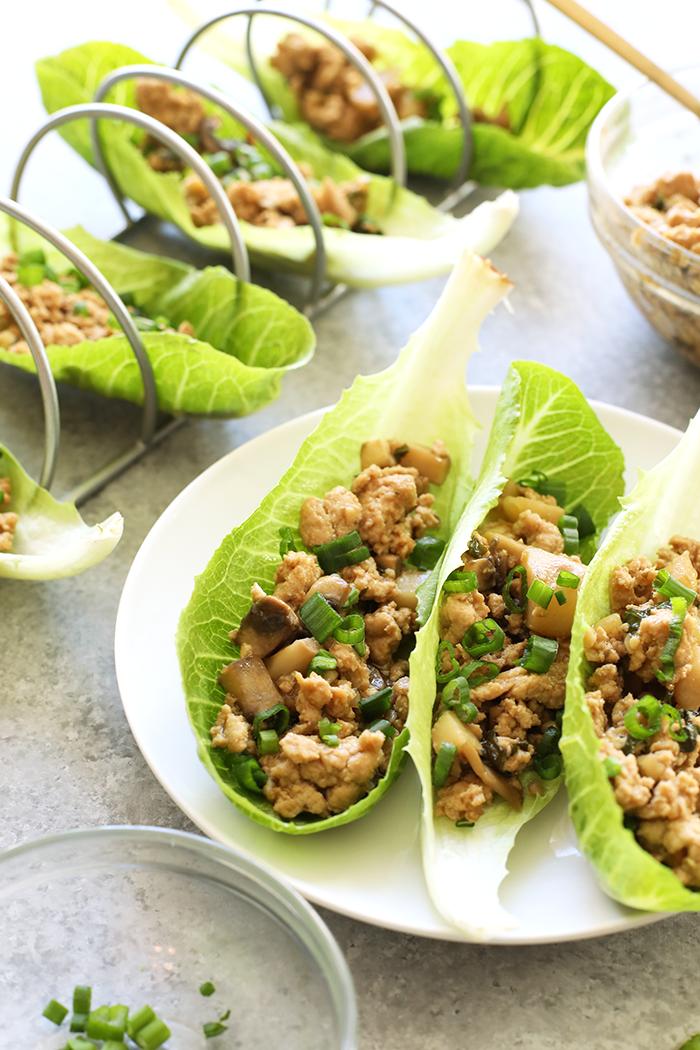 DINNER Chicken Lettuce Wraps Nutritional Information: Yield: : 4 servings, Serving Size: 1/4th recipe Amount Per Serving: Calories: 205 calories Total Fat: 12g Carbohydrates: 8g Fiber: 0g Sugar: 4g