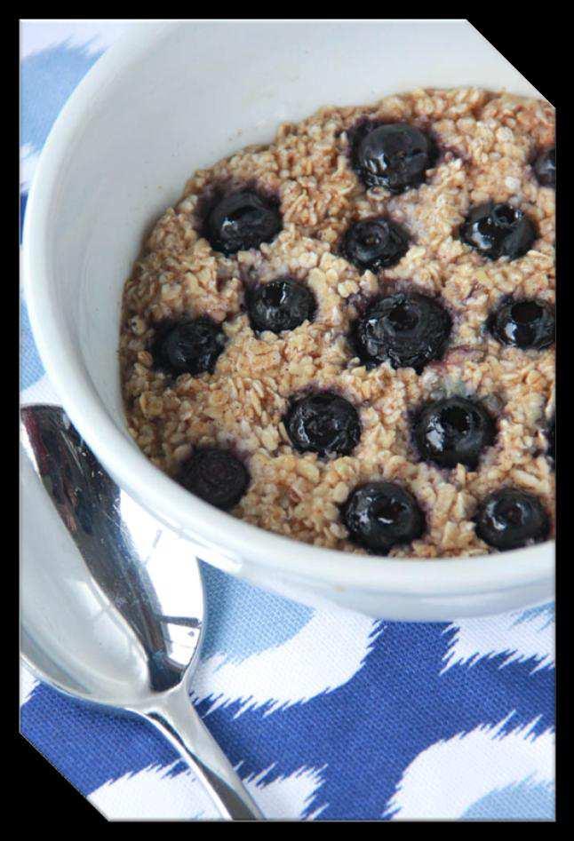 Prep time: 5 min Cook time: 25 min Serves: 1 serving Ingredients: ½ cup gluten-free instant oats ¼ teaspoon baking powder 3 Tablespoons blueberries ½ cup unsweetened almond milk ½ teaspoon pure