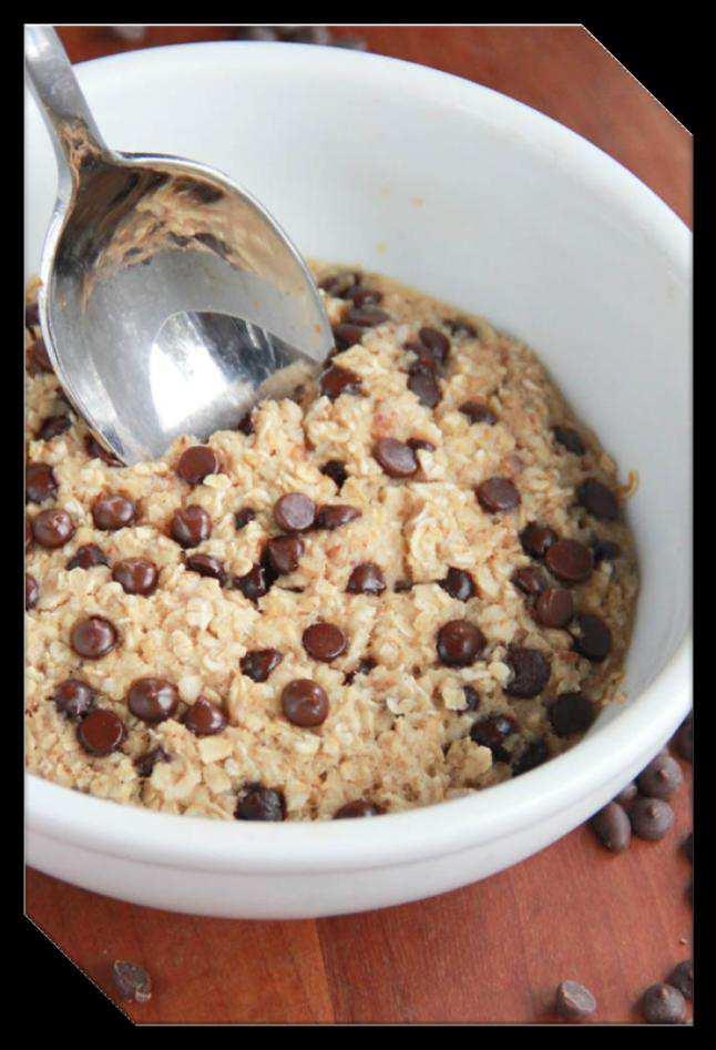 Prep time: 5 min Cook time: 25 min Serves: 1-2 servings Ingredients: ½ cup gluten-free instant oats ¼ teaspoon baking powder 3 Tablespoon applesauce ¼ cup unsweetened almond milk ½ teaspoon pure