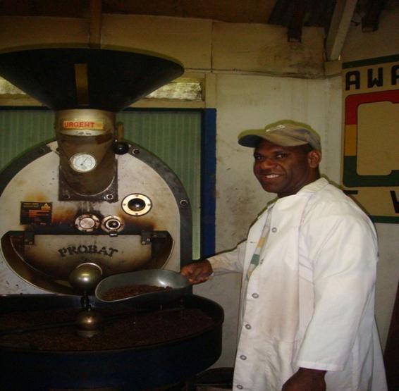 HISTORY Cont d. Local market is quickly saturated with Tanna Coffee packaged product.