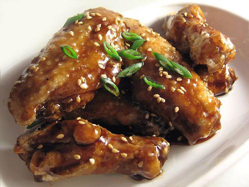 Honey and Garlic Chicken Wings https://c1.staticflickr.com/5/4032/4206872282_86b39d8dd1.jpg Serves: 6 Ingredients: 5 lbs.