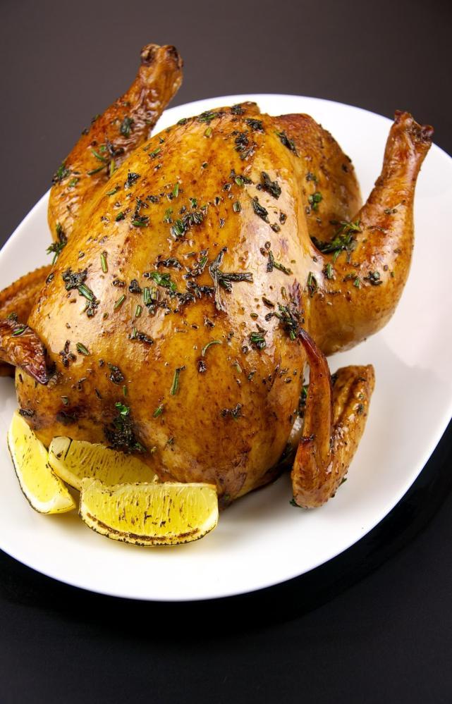 Roasted Garlic Herb Chicken http://upload.wikimedia.