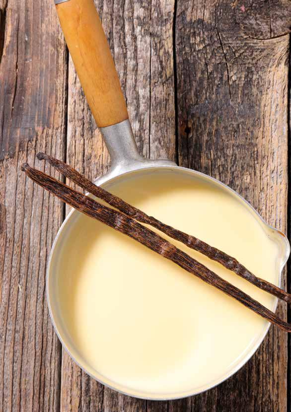 Gluten Custard topping for viennoise PREP TIME 2 MINS COOKING TIME 5 MINS 10 250ml full fat milk 85g Essential Cuisine 1. Mix the Essential Cuisine Crème Anglaise Mix with the milk 2.