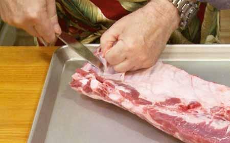 2 3 To prepare the racks, use a knife to separate a corner of the silver skin on the back (bone side) of the racks and pull the membrane to
