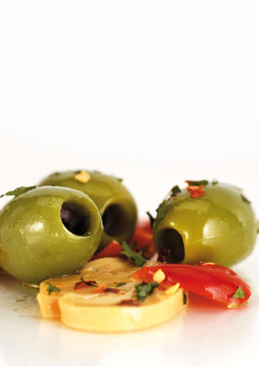 Authentic fresh Olives, Antipasti, Pesto, Pate an ti pa st i of trad it ion