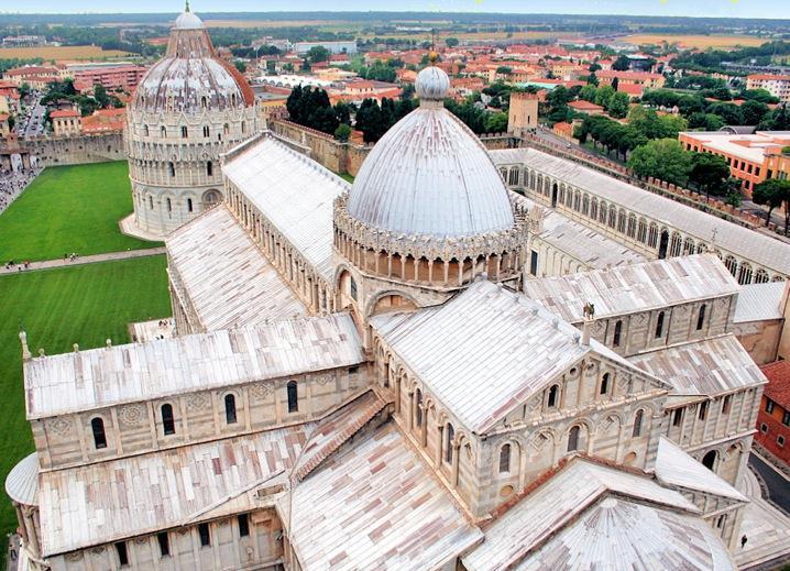 1. UNUSUAL GUIDED VISIT TO PISA, WITH APERITIF Our licensed English speaking guide will be at your disposal for 3 hours for an unusual visit to the town Pisa.