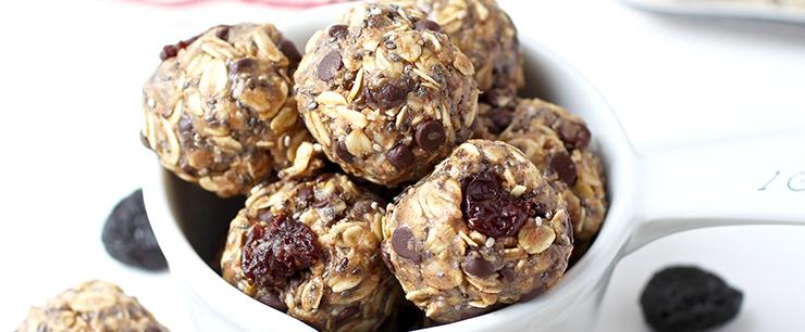 Dark Chocolate Chia Energy Bites These energy bites are perfect for lunch box additions, pre-workout fuel or on-the-go travel snacks. They re quick to make and freezer-friendly, too.