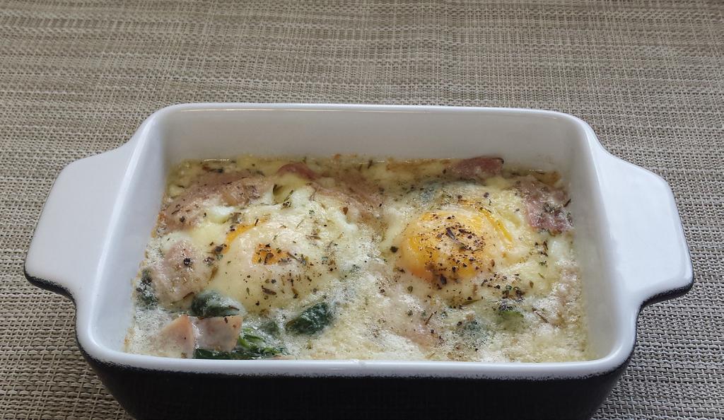 Baked Eggs and Ham in Spinach Nests 1.