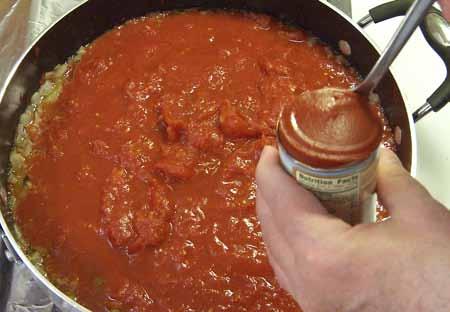 7 5 Add the tomatoes and the optional tomato paste.
