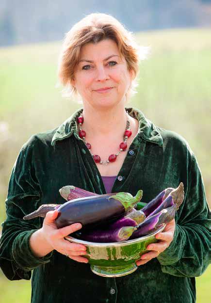 Sarah Raven s FOOD AND DRINK SUPERFOODS Every month, Sarah picks the healthiest fruit and vegetables to eat in season, with delicious recipes to make the most of their flavours and