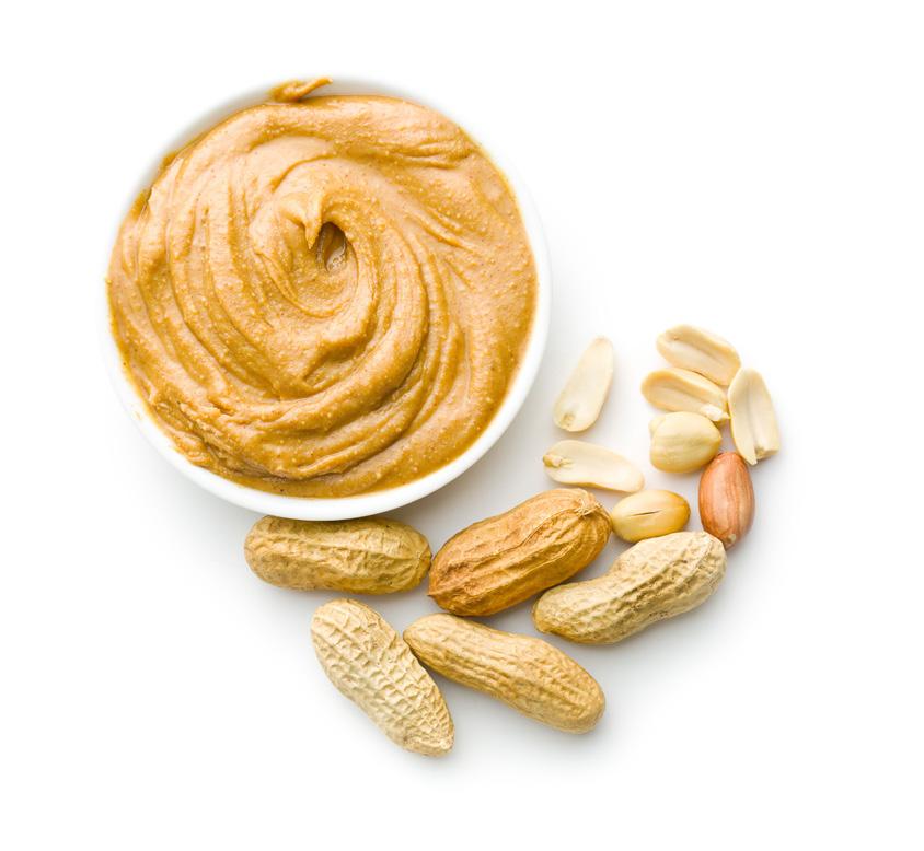 FitFreeze, 2 tablespoons peanut butter, and 1 tablespoon peanuts.