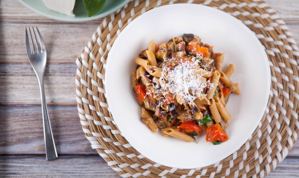 Spicy Eggplant Pulse Penne 1 250g packet San Remo Pulse Penne ¼ cup olive oil 2 dried chillies, chopped roughly 2 garlic cloves, thinly sliced ½ cup flat pancetta, diced finely 4 Lebanese eggplants,