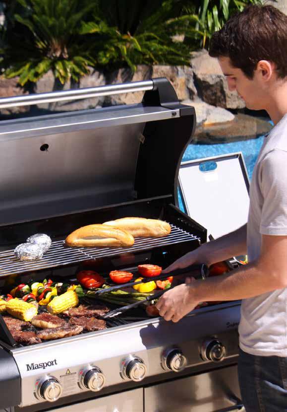 SUPREME PLUS RBW 210 This BBQ features a glass window hood - see your food cooking when the hood is down.