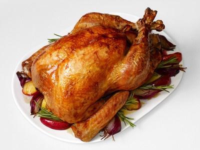9 Budget recipes for Thanksgiving Oven Roasted Turkey Turkey (15 lbs) 2 tbs butter Salt Pepper Dried rubbed sage Dried leaf thyme Water Aluminum foil Heat oven to 425.