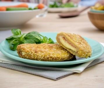 Cordon Bleu The Cordon Bleu is filled with vegetarian ham and cheese and is a full plant-based protein food. The weight of the Cordon Bleu is 100 grams.