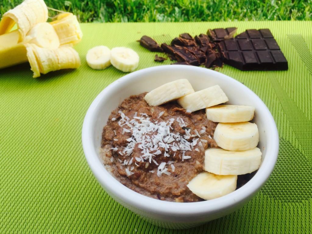 Paleo Porridge Mint Chocolate Mint Chocolate Paleo Porridge with Banana Yes I know this probably sounds weird but believe me it tastes totally delicious!