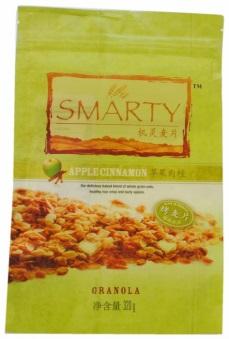 APPLE AND CINNAMON GRANOLA Smarty Ping Guo Rou Gui Kao Mai Pian (Apple and Cinnamon Granola) is described as a delicious blend of wholegrain oats and cinnamon, and is sweetened with real apples.