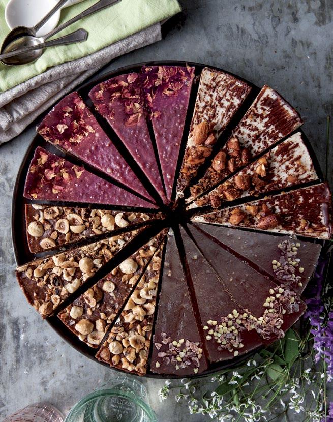 LARGE CAKE WHEEL MIXED From friendly favourites to down right decadence, these show-stopping flavours create the perfect ready-made centrepiece STORE COLD 7 DAYS Round Vegan Cake Wheel CODE: LSLRC 16