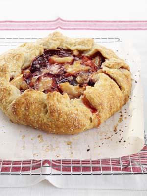 Source of Vitamins B1, B2, B3 and B12, Source of Calcium, Source of Iron Gingery Plum Tart with Potato Pastry (Plum Galette) SPUDSTITUTION: This recipe replaces traditional sour cream with potatoes!