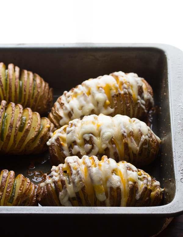 9: Cheesy Jalapeño Hasselback Potatoes 6 small russet potatoes (6 oz or so) 2 tablespoons vegetable oil, divided (and more as needed) Salt & Pepper (to taste) 1 jalapeño, membrane and seeds removed,