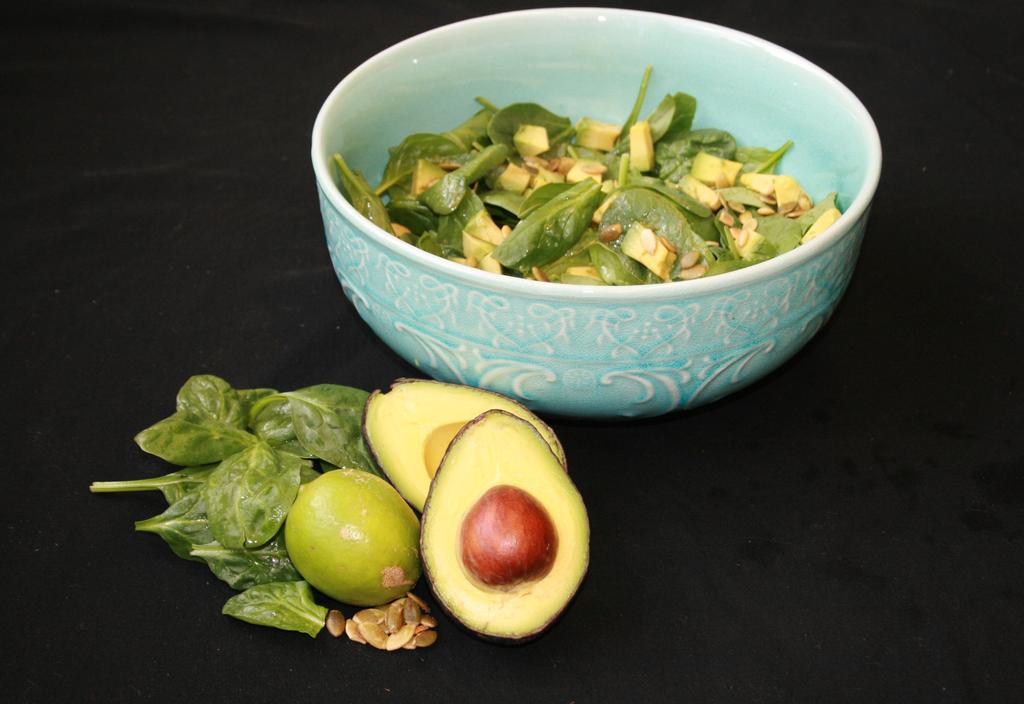 Baby Spinach, Avocado, and Pumpkin Seed Salad 5 cups baby spinach leaves ½ cup green pumpkin seeds 2 medium avocados, medium-diced Salad Dressing 2 Tbsp olive oil 2 Tbsp lime juice (about 1 lime) ½