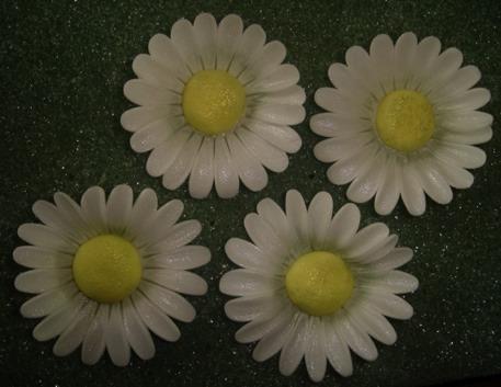 SugarPaste Daisy Pictured: Finished