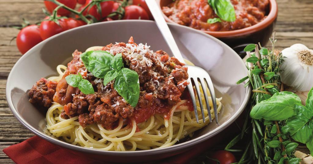 DINNER RECIPES Spaghetti with Meat Sauce 1 lb. of ground beef 2-24oz. jars of your favorite low sugar Marinara spaghetti sauce (less than 5g sugar/serving) 16 oz. package of spinach chopped 2-15 oz.