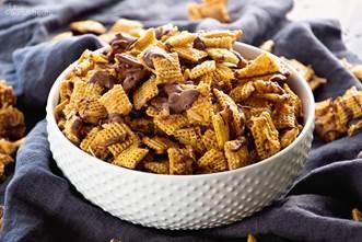 Samoa Chex Mix by Julie Evink Ingredients 12 oz Corn Chex cereal 4 c. Rice Chex Cereal 2 c. toasted coconut 1 c. chocolate chips 2 c. brown sugar 1/4 tsp salt 1 c. butter 3/4 c.