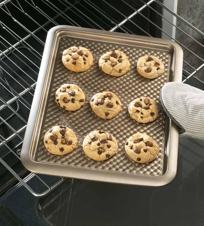 The unique texture promotes ideal air circulation for even baking with a nonstick finish that releases baked