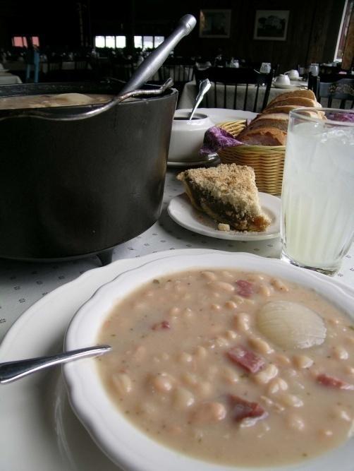 Lunches Choose one of the following menus Menu One Bean Soup Snack Bowl of Bean Soup, Sweet & Sour Cabbage, Candied Sweet Pickle Mix, Hearth Bread, Butter, Apple Butter, Homemade Fudge Lemonade, Iced