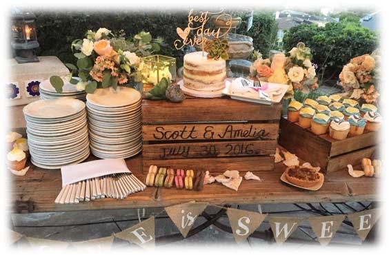 Please meet with our Wedding Cake Specialist for a cake tasting and a discussion of available finishes, shapes and tier options.
