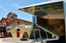 LA RIOJA DOQ 10-hours Tour ITINERARY 2-NIGHTS / 3-DAYS TOUR Day 1: La Rioja Alta: Traditional Wineries Day 2: La Rioja Alavesa: Avant-garde & 12 th century