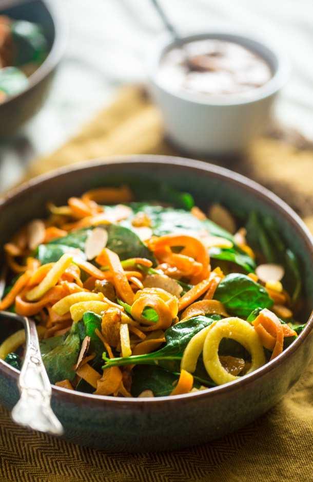 serves 2-3 almond dijon sweet potato and apple noodle spinach salad {Vegan + Whole 30} PreP time: 10 mins Cook time: 10 mins FOR the salad: FOR the VinaigaREttE: 3 Tbsp Sliced almonds 2 tsp Olive oil