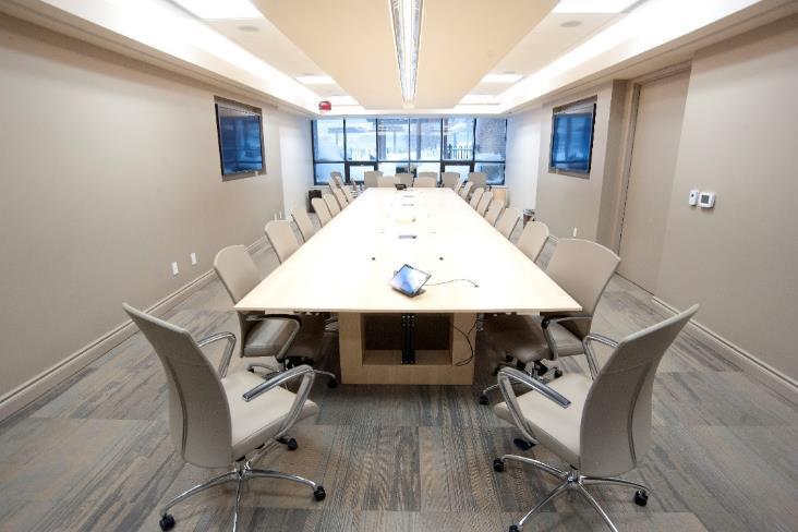 Boardrooms Capacity 10-28 seats Style Boardroom Quantity 7 Rate $255* per day Features: Most boardrooms contain windows Media