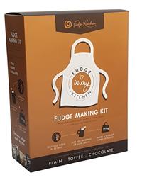This entirely new concept has been created to build upon the success of our other Drinking Fudge lines. Gift set contains a ceramic mug, marshmallows and two sachets of Drinking Fudge.