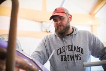 About Carl Setzer Born and raised in Cleveland, Ohio Founded Great Leap Brewing in October of 2010 with Liu Fang Authoritarian Brewmaster and CEO of Great Leap