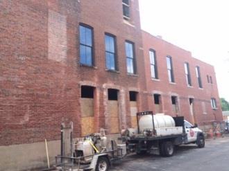 Columbian Building Move-in still on target for late October Structural steel work complete Currently: East- and west-side window install