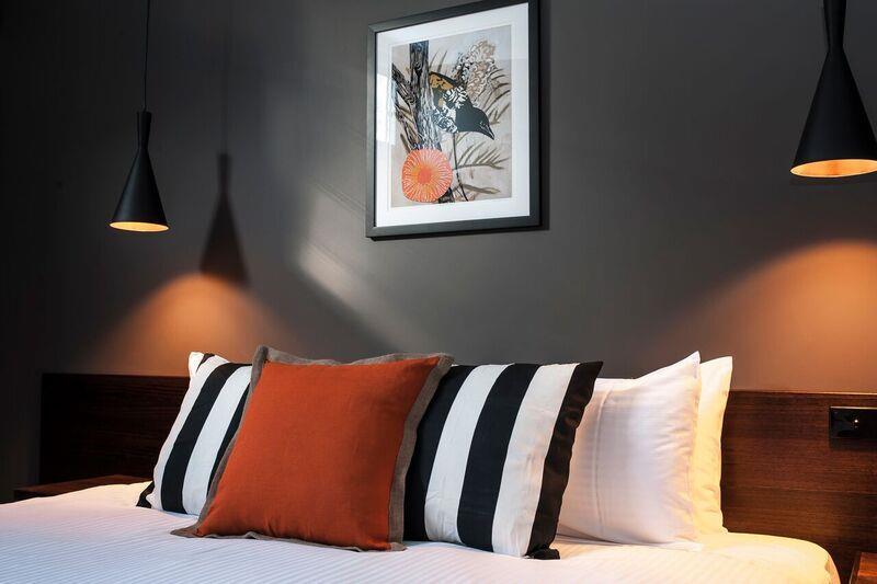 A C C O M M O D A T I O N Located on the first floor, the Criterion Hotel offers beautiful boutique accommodation.