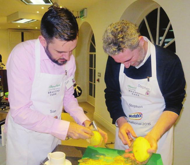 Our team building cookery classes provide an opportunity for participants to work in pairs as well as competitively in groups.