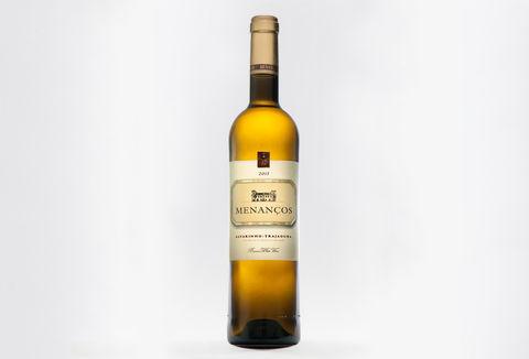 Being from the sub-region of Monção and Melgaço this wine comes to top quality worthy of recognition and international awards.
