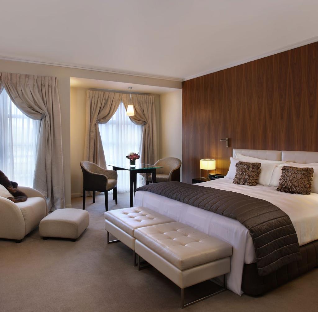 82 LUXURIOUS ROOMS & SUITES ACCOMMODATION Your oasis of serenity and opulence awaits.