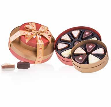 3928 SWEET CAKES XMAS Package dimensions: 175 80 mm Net weight: 235 g