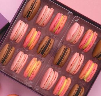 THE CLASSIC GIFT VALENTINE S MACARON BOXES Woops!